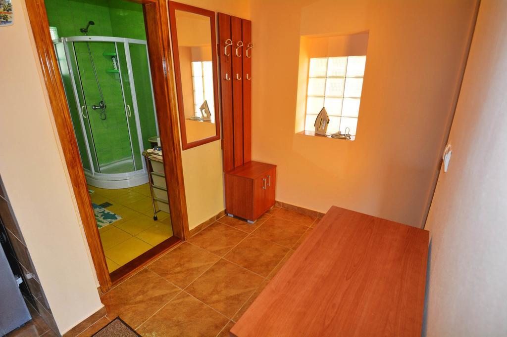 Apartment Rita Tivat Exteriör bild